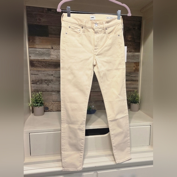 Edwin Pixie Mid-Rise Cropped Skinny Jeans- In Vanilla - Picture 8 of 13